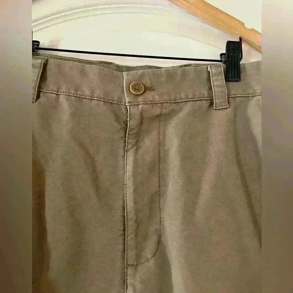 Men’s Izod Trousers Dress Pants Tan With Pockets Size 34 X30 - Picture 3 of 10